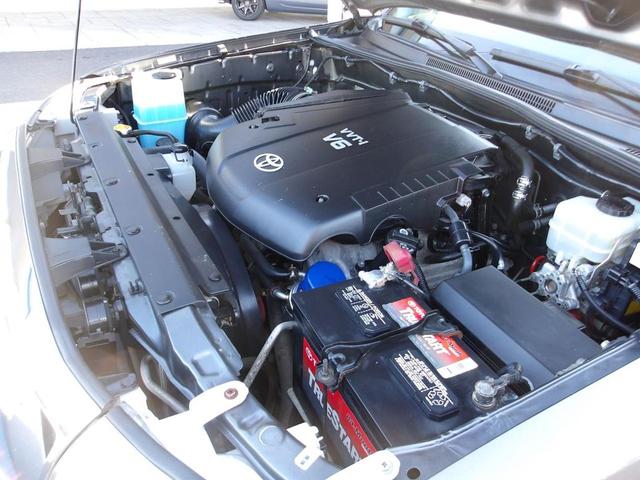 Photo of 2009 Gray Toyota Tacoma