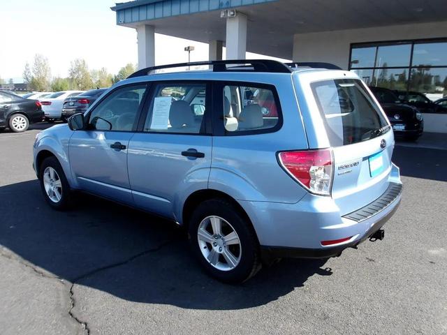 Photo of 2012 Blue Subaru Forester