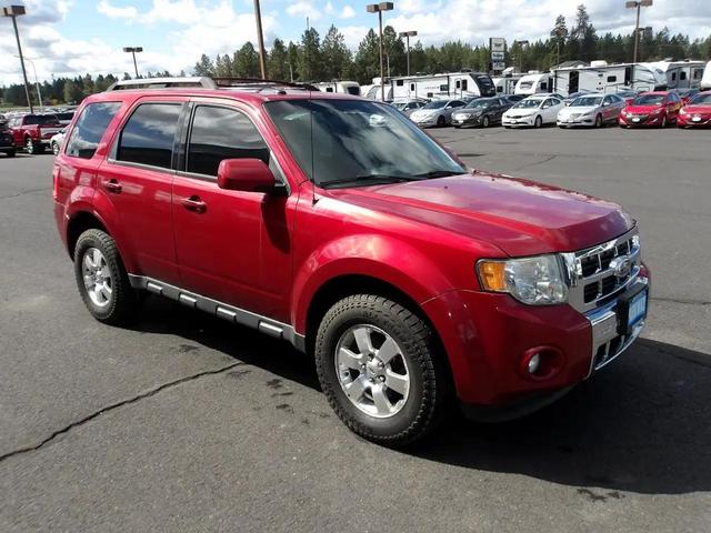 Photo of 2012 Maroon Ford Escape