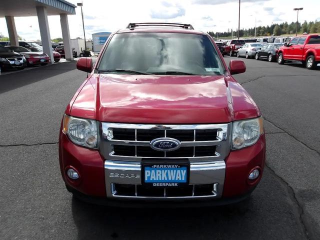 Photo of 2012 Maroon Ford Escape