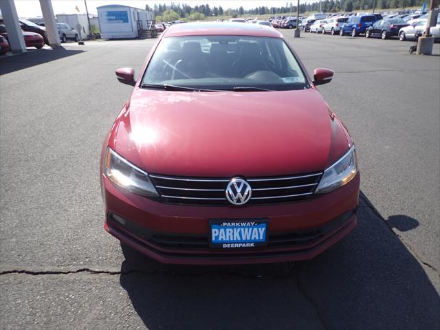 Photo of 2016 Red Volkswagen Jetta
