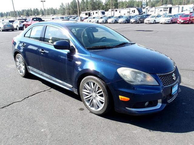 Photo of 2011 Blue Suzuki Kizashi