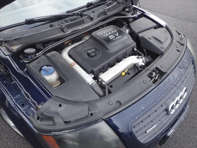 Photo of 2002 Blue Audi TT