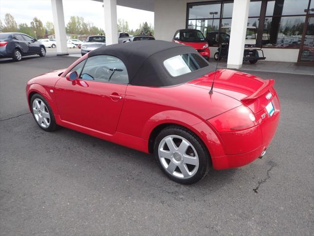 Photo of 2002 Red Audi TT