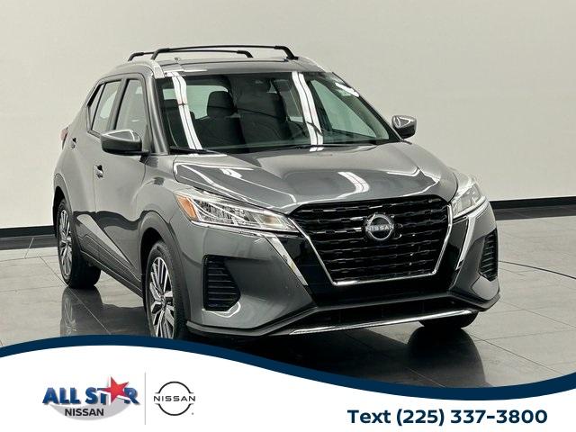 Photo of 2024 Gun Metallic Nissan Kicks