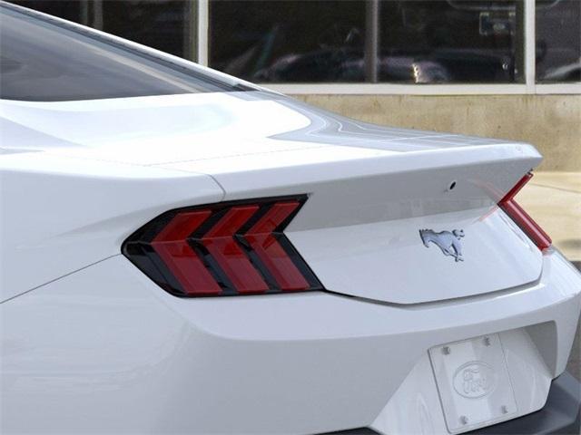 Photo of 2025 Oxford White Ford Mustang