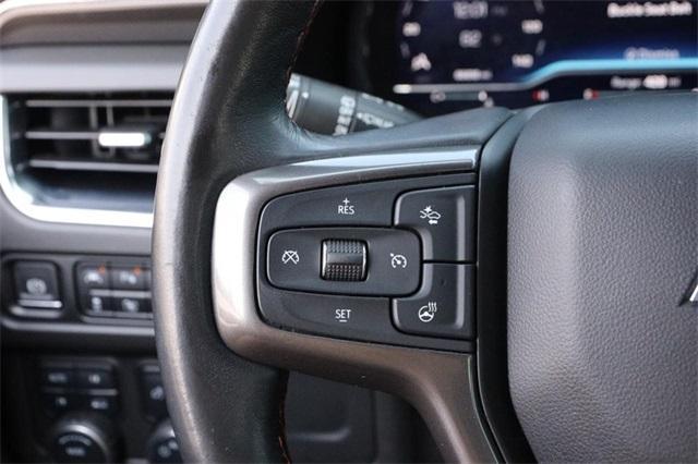 Photo of 2022 Black Chevrolet Suburban