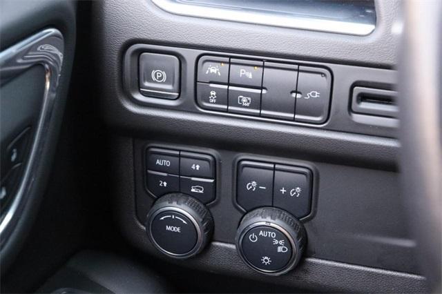Photo of 2022 Black Chevrolet Suburban