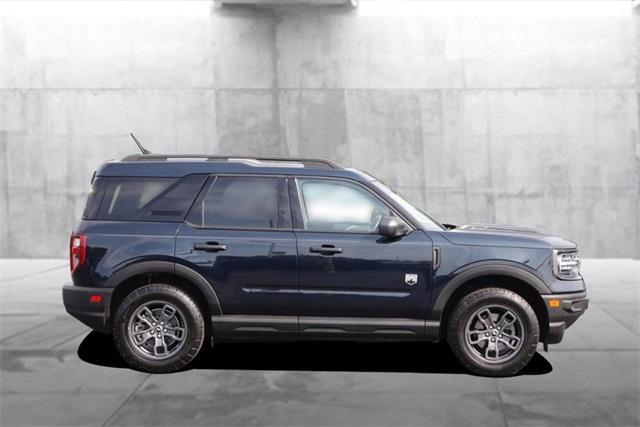Photo of 2022 Alto Blue Metallic Tinted Clearcoat Ford Bronco Sport
