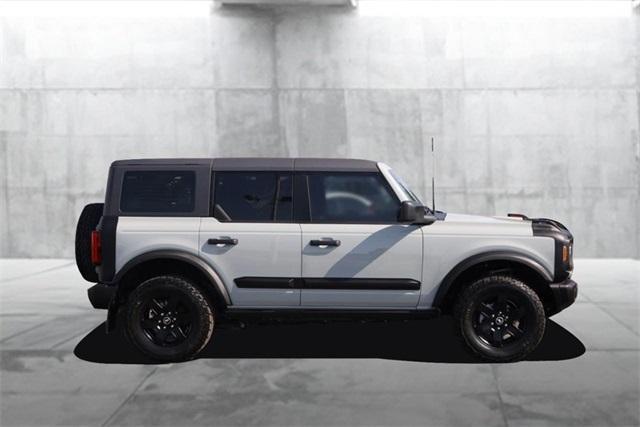 Photo of 2024 Cactus Green / Gray Ford Bronco