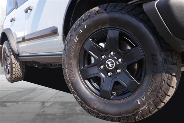 Photo of 2024 Cactus Green / Gray Ford Bronco