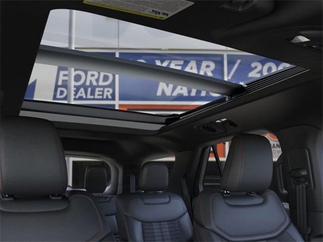 Photo of 2025 White Metallic Ford Explorer