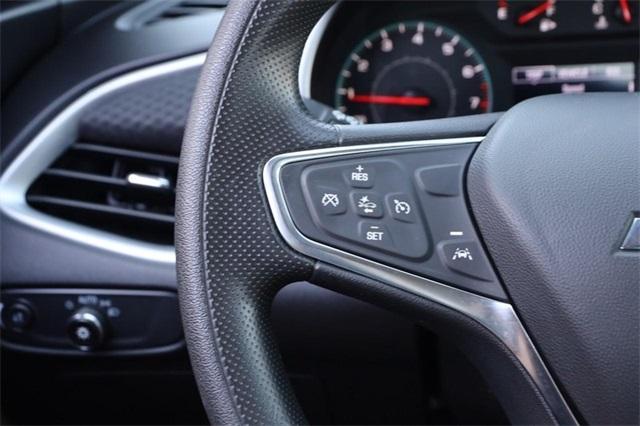 Photo of 2024 Summit White Chevrolet Malibu