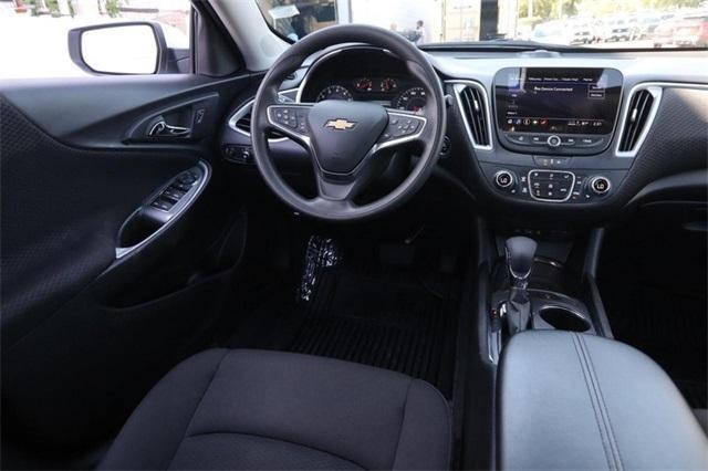 Photo of 2024 Summit White Chevrolet Malibu