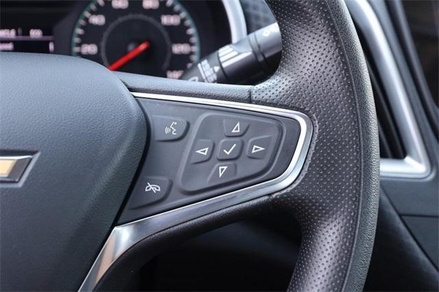 Photo of 2024 Summit White Chevrolet Malibu