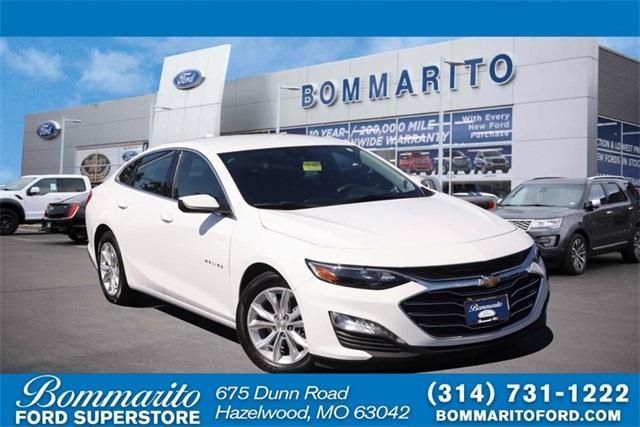 Photo of 2024 Summit White Chevrolet Malibu