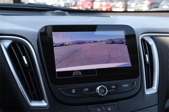 Photo of 2024 Summit White Chevrolet Malibu