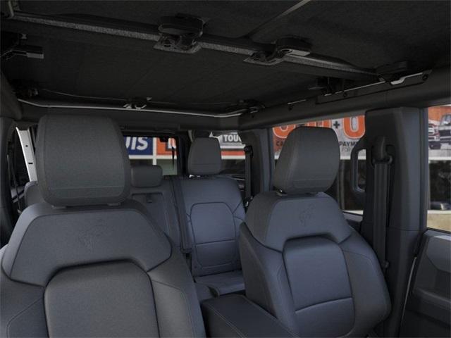 Photo of 2025 Oxford White Ford Bronco