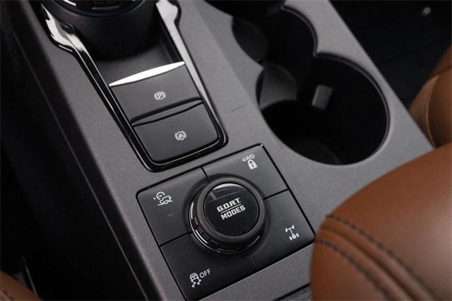 Photo of 2022 Oxford White Ford Bronco Sport