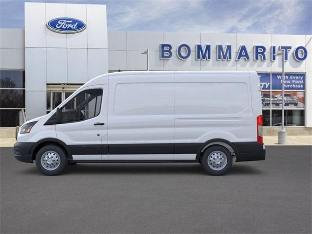 Photo of 2025 Oxford White Ford Transit-250