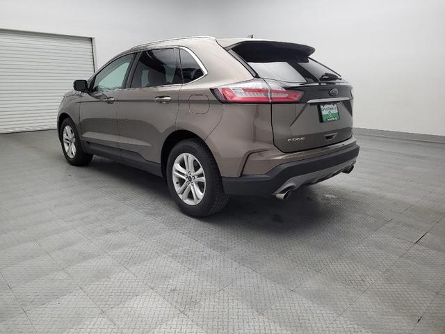 Photo of 2019 Gray Ford Edge