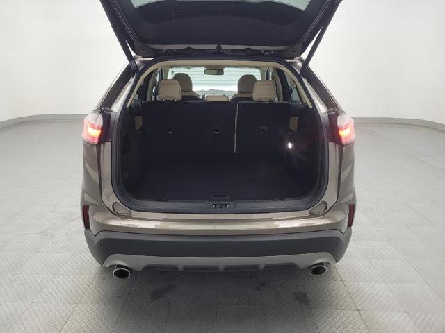 Photo of 2019 Gray Ford Edge