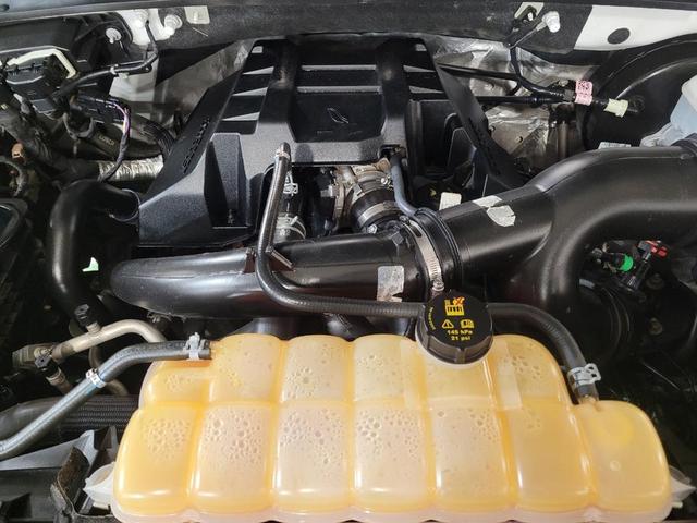 Photo of 2017 Oxford White Ford F-150