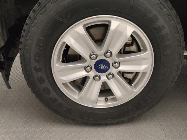 Photo of 2017 Oxford White Ford F-150