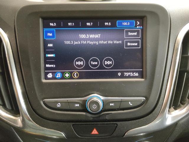 Photo of 2020 Summit White Chevrolet Equinox