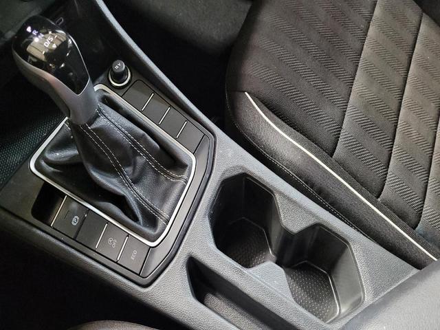 Photo of 2024 Deep Black Pearl Volkswagen Jetta