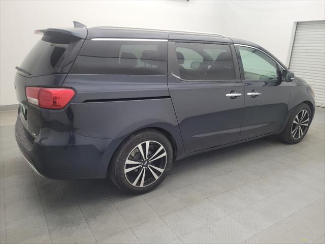 Photo of 2015 Deep Formal Blue Kia Sedona