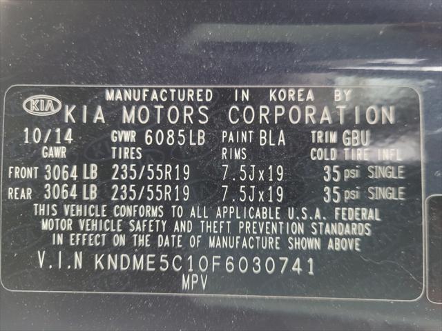 Photo of 2015 Deep Formal Blue Kia Sedona