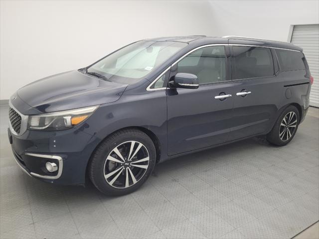Photo of 2015 Deep Formal Blue Kia Sedona