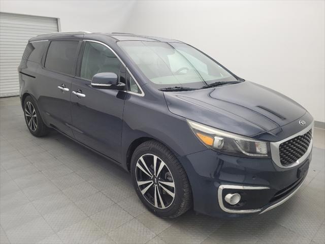 Photo of 2015 Deep Formal Blue Kia Sedona