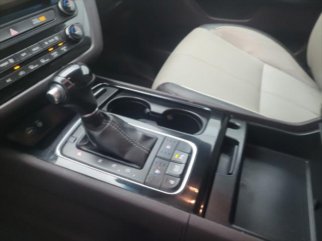Photo of 2015 Deep Formal Blue Kia Sedona