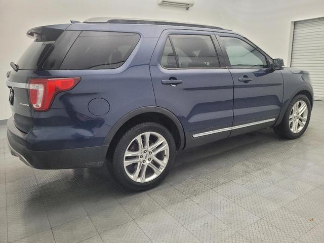 Photo of 2016 Blue Jeans Metallic Ford Explorer