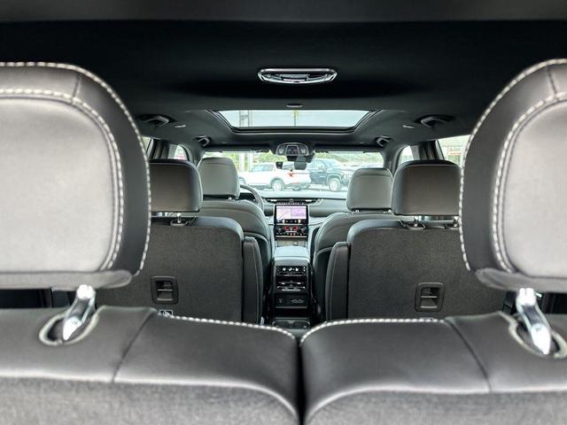 Photo of 2025 Velvet Red Pearlcoat Jeep Grand Cherokee L