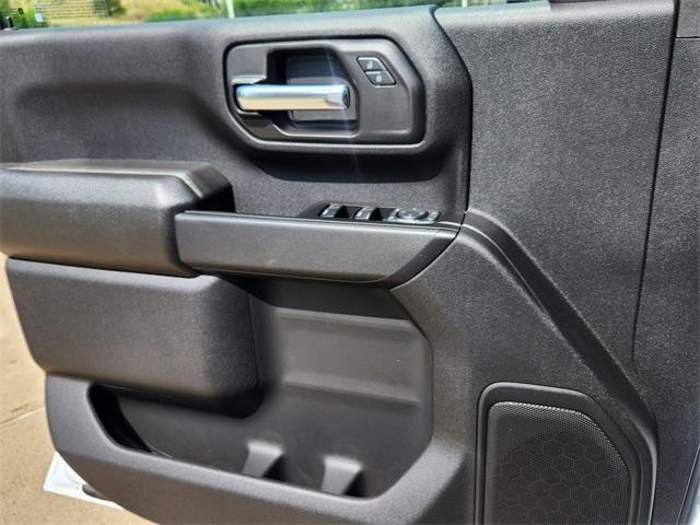 Photo of 2025 Summit White Chevrolet Silverado 2500