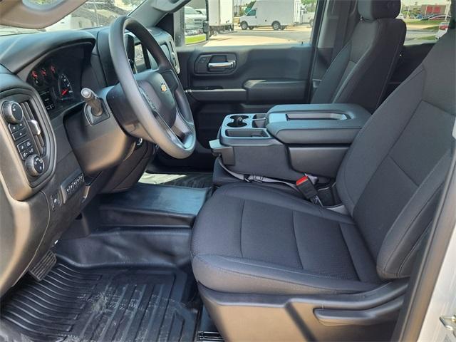 Photo of 2025 Summit White Chevrolet Silverado 2500