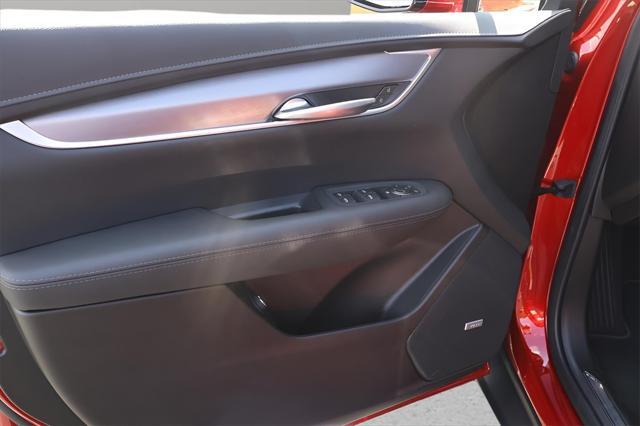 Photo of 2025 Radiant Red Tintcoat Cadillac XT5