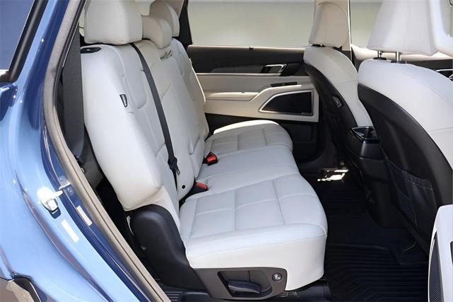 Photo of 2024 Midnight Lake Blue Kia Telluride