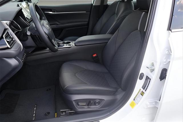 Photo of 2024 Wind Chill Pearl Toyota Camry