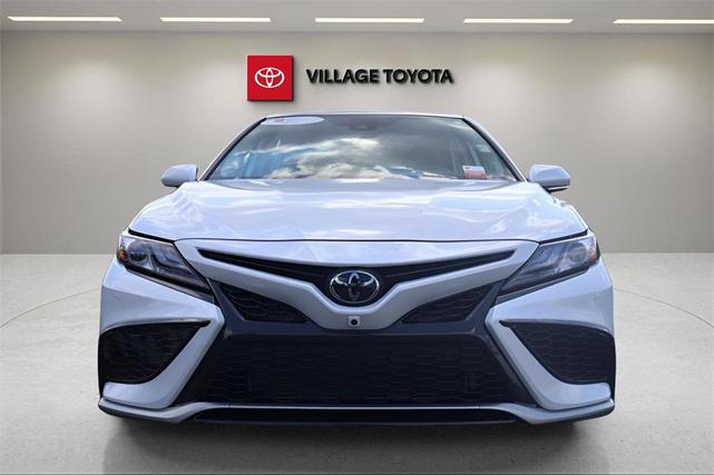 Photo of 2024 Wind Chill Pearl Toyota Camry