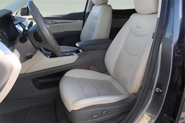 Photo of 2020 Satin Steel Metallic Cadillac XT5