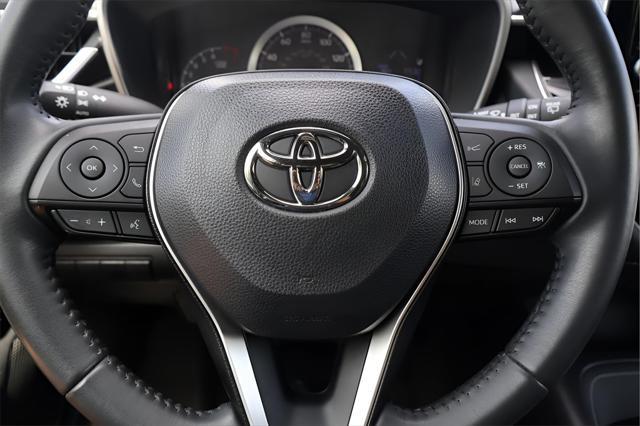 Photo of 2022 Classic Silver Metallic Toyota Corolla