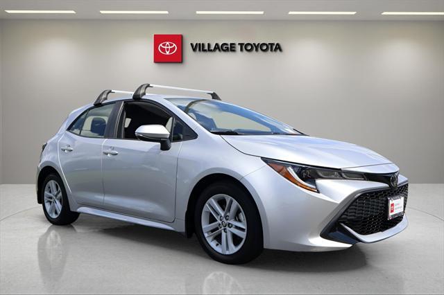 Photo of 2022 Classic Silver Metallic Toyota Corolla