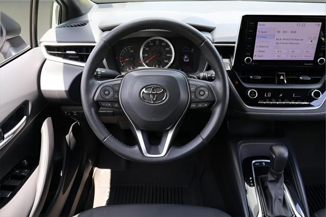 Photo of 2022 Classic Silver Metallic Toyota Corolla