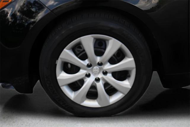 Photo of 2023 Midnight Black Metallic Toyota Corolla