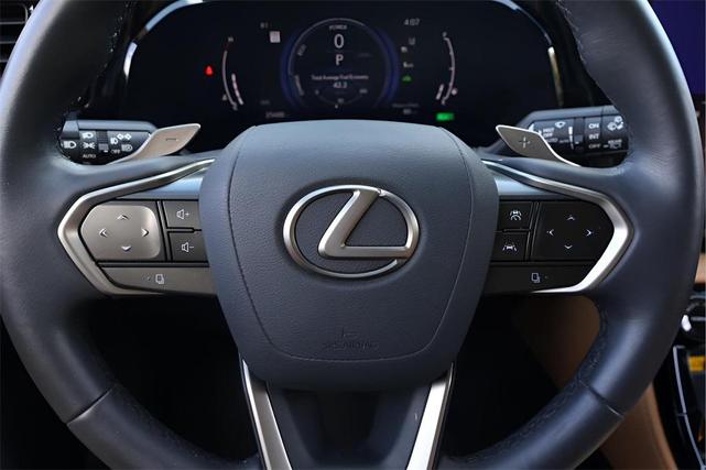 Photo of 2024 Cloudburst Gray Lexus NX 350h