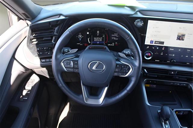 Photo of 2025 White Lexus TX 350